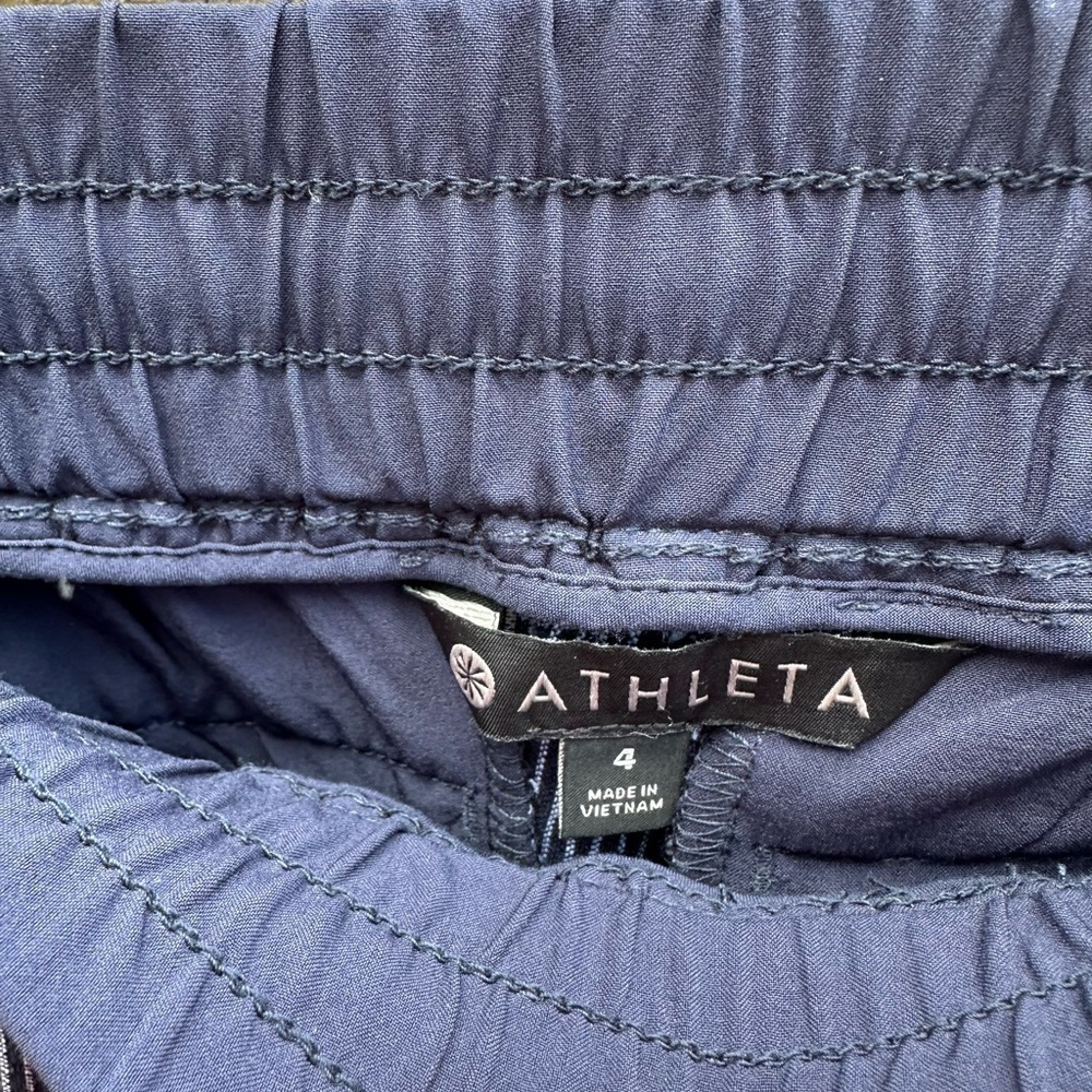 Athleta 100% Linen Striped Bali Relaxed Fit Jogger Ankle Pants in Navy White - Picture 7 of 11